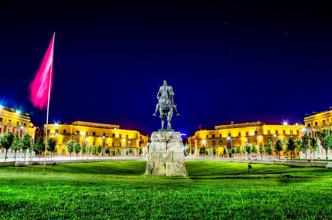 Skanderbeg Square
